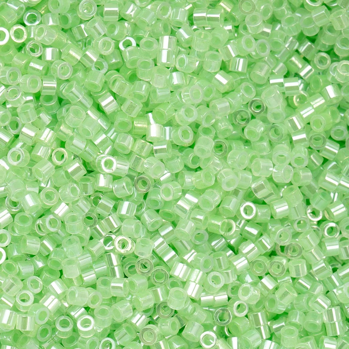 Cylin Bead 11/0 Light Crystal Green Ceylon