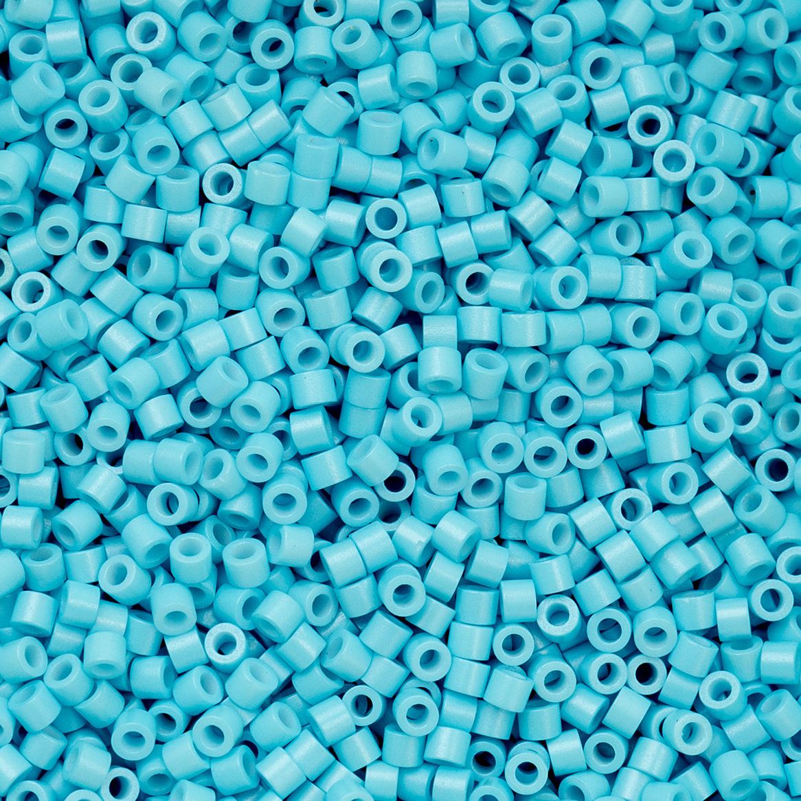 Cylin Bead 11/0 Opaque Light Blue