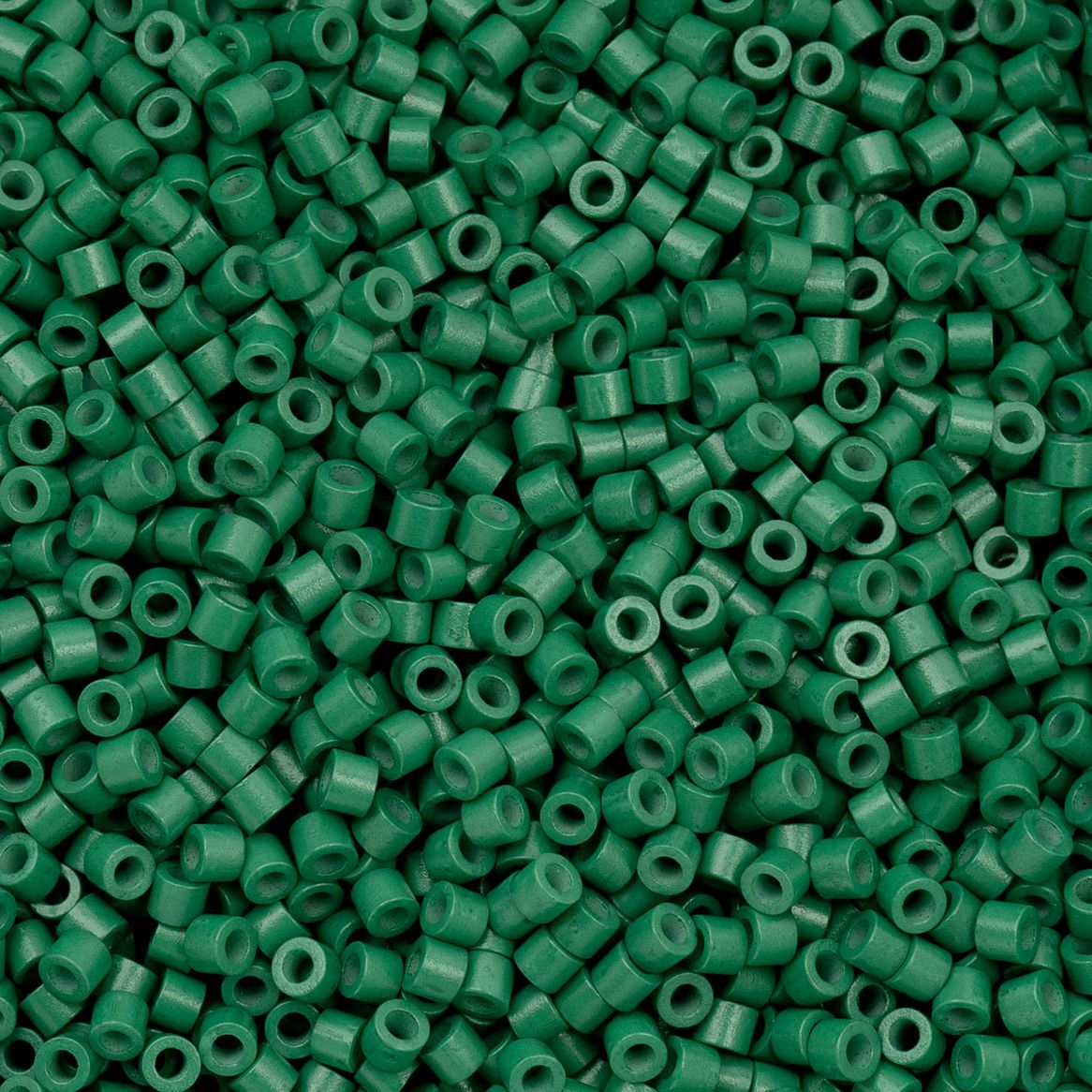 Cylin Bead 11/0 Opaque Emerald Green