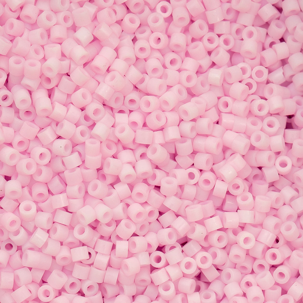 Cylin Bead 11/0 Matt Macaron Pink Cotton Candy - Alberta Bead Store