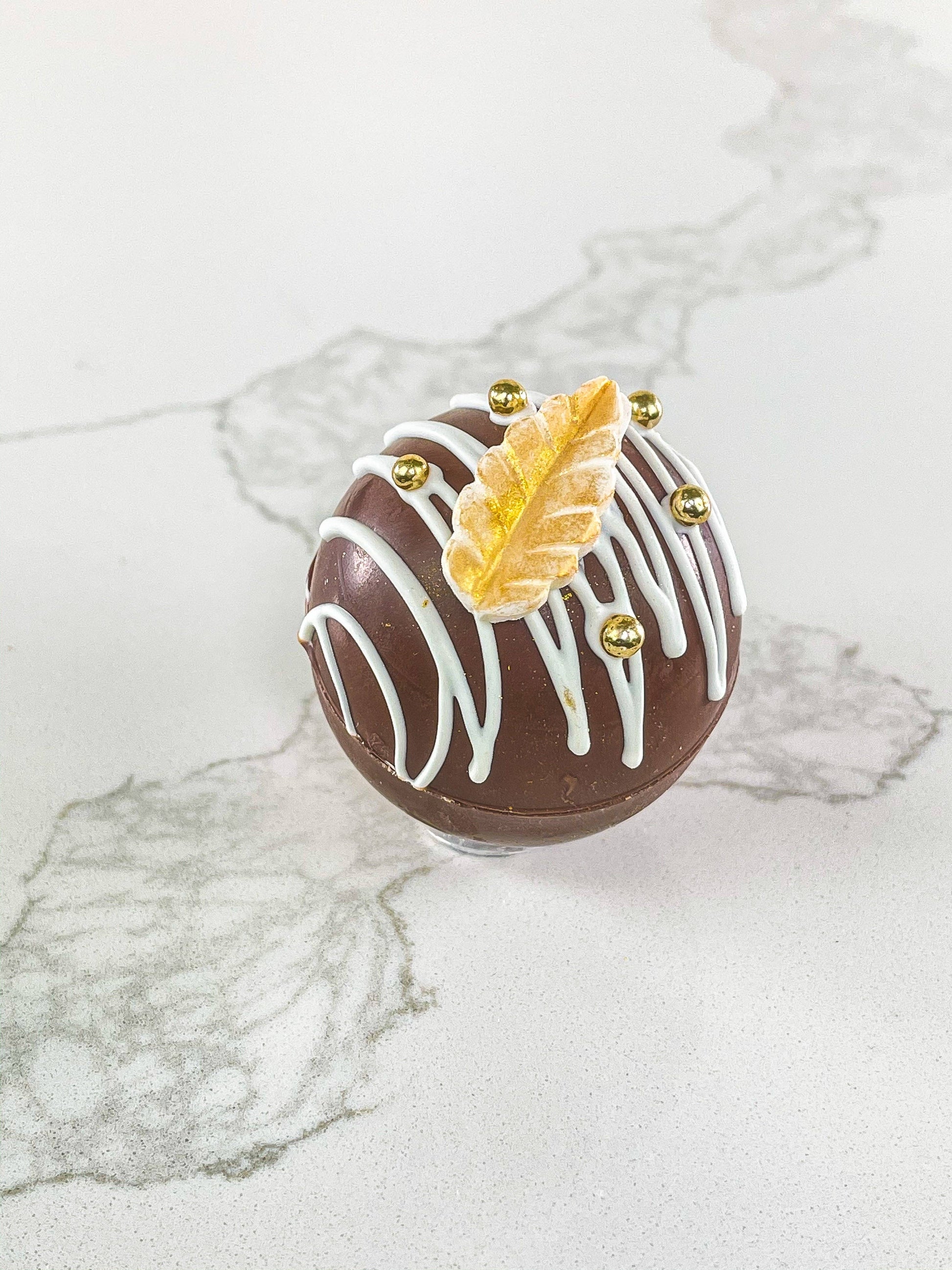 Peppermint Hot Chocolate Bomb: Small Sphere 2" | The Treat Bombs