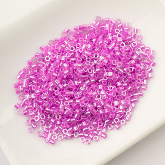 Cylin Bead 11/0 Orchid Glow AB Lined