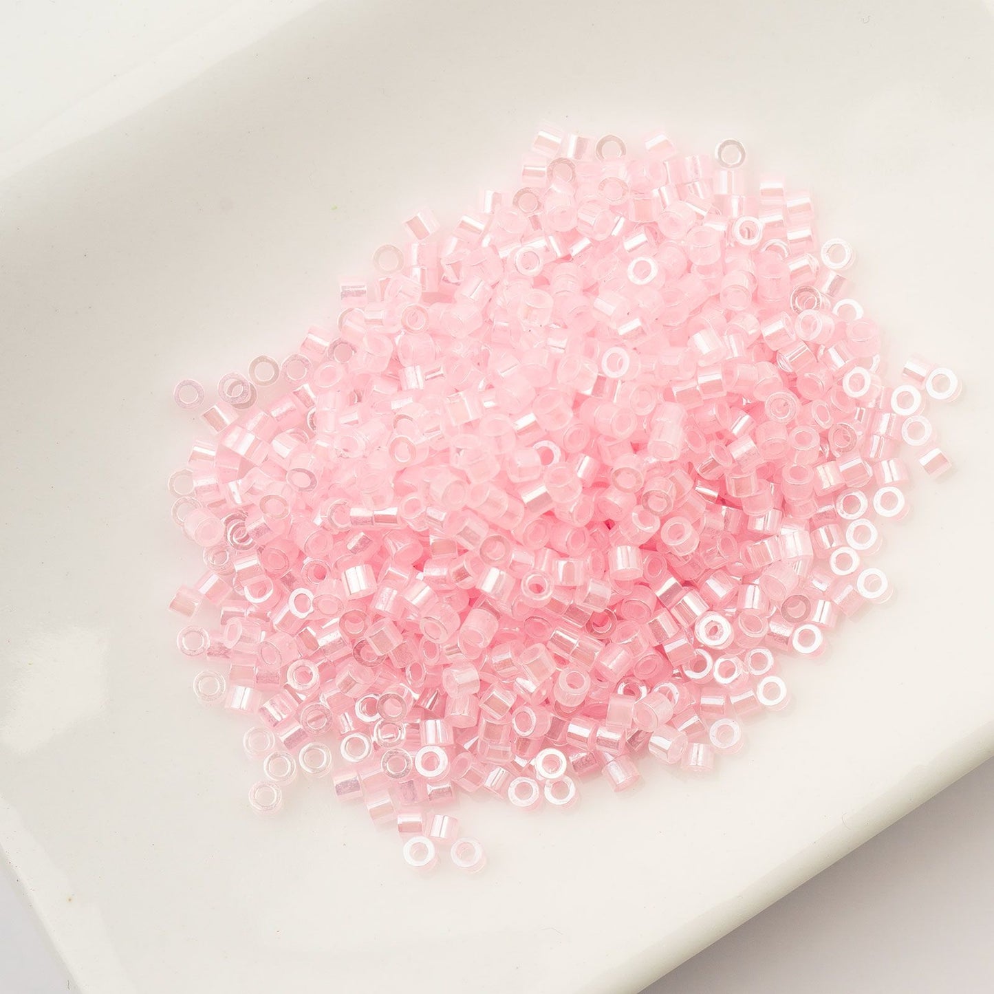 Cylin Bead 11/0 Light Crystal Pink Ceylon