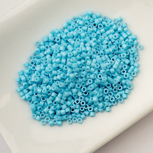Cylin Bead 11/0 Opaque Light Blue