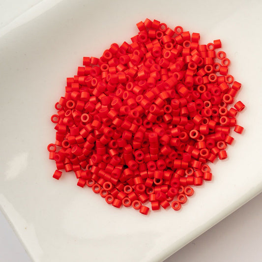 Cylin Bead 11/0 Red Fire Cracker Red