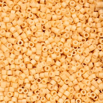 Cylin Bead 11/0 Opaque Toasted Almond