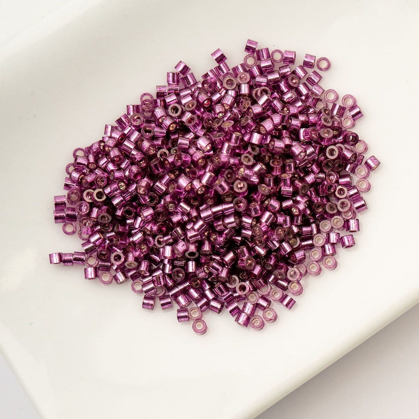 Cylin Bead 11/0 Raspberry S/L