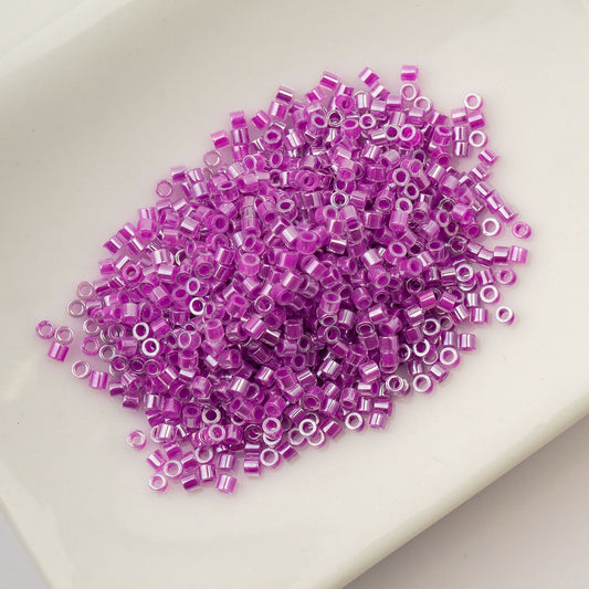 Cylin Bead 11/0 Grape Neon Color
