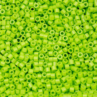 Cylin Bead 11/0 Opaque Green Neon Color