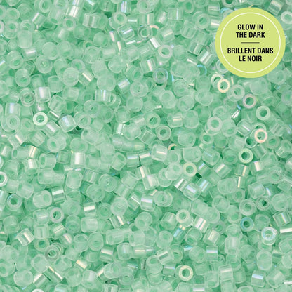 Cylin Bead 11/0 Glow in Dark AB Green