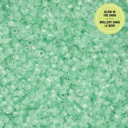 Cylin Bead 11/0 Glow in Dark Green