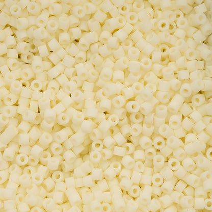 Cylin Bead 11/0 Matte Macaron Cream