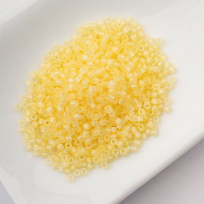 Cylin Bead 11/0 Matte Macaron AB Butter
