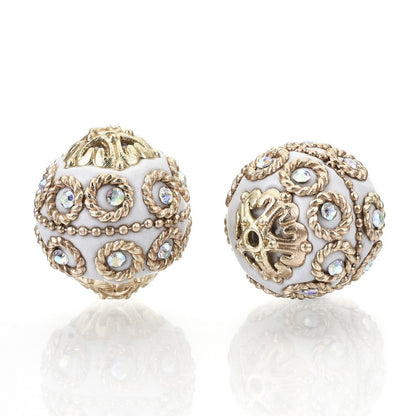 Indonesia Bead White/Gold 20mm