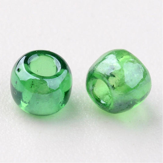 Glass Seed Bead Green Luster 8/0