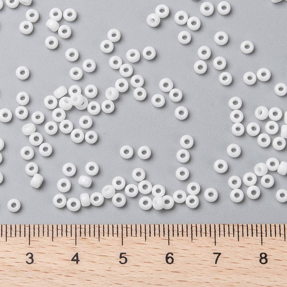 MIYUKI Seed Bead White 8/0