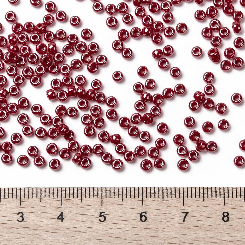MIYUKI Seed Bead Red Luster 8/0