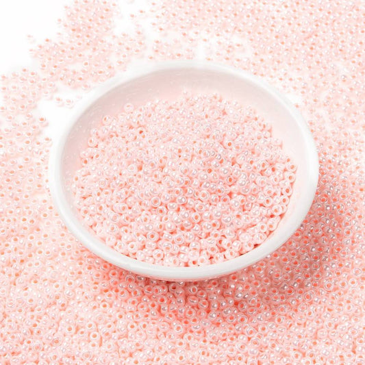 MIYUKI Seed Bead Light Pink Luster 8/0