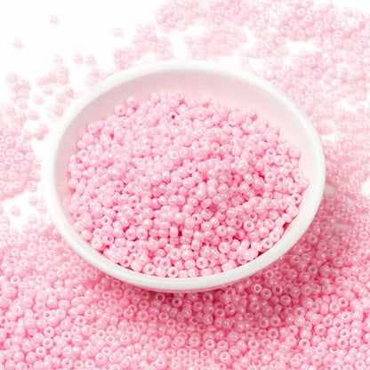 MIYUKI Seed Bead Baby Pink Luster 8/0