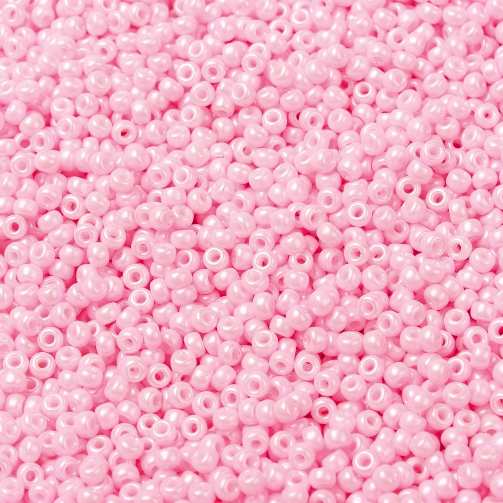 MIYUKI Seed Bead Baby Pink Luster 8/0