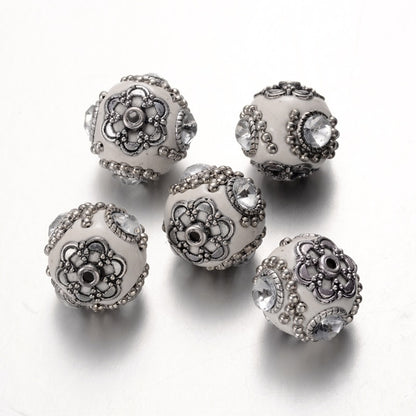 Indonesia Bead White/Silver 20mm