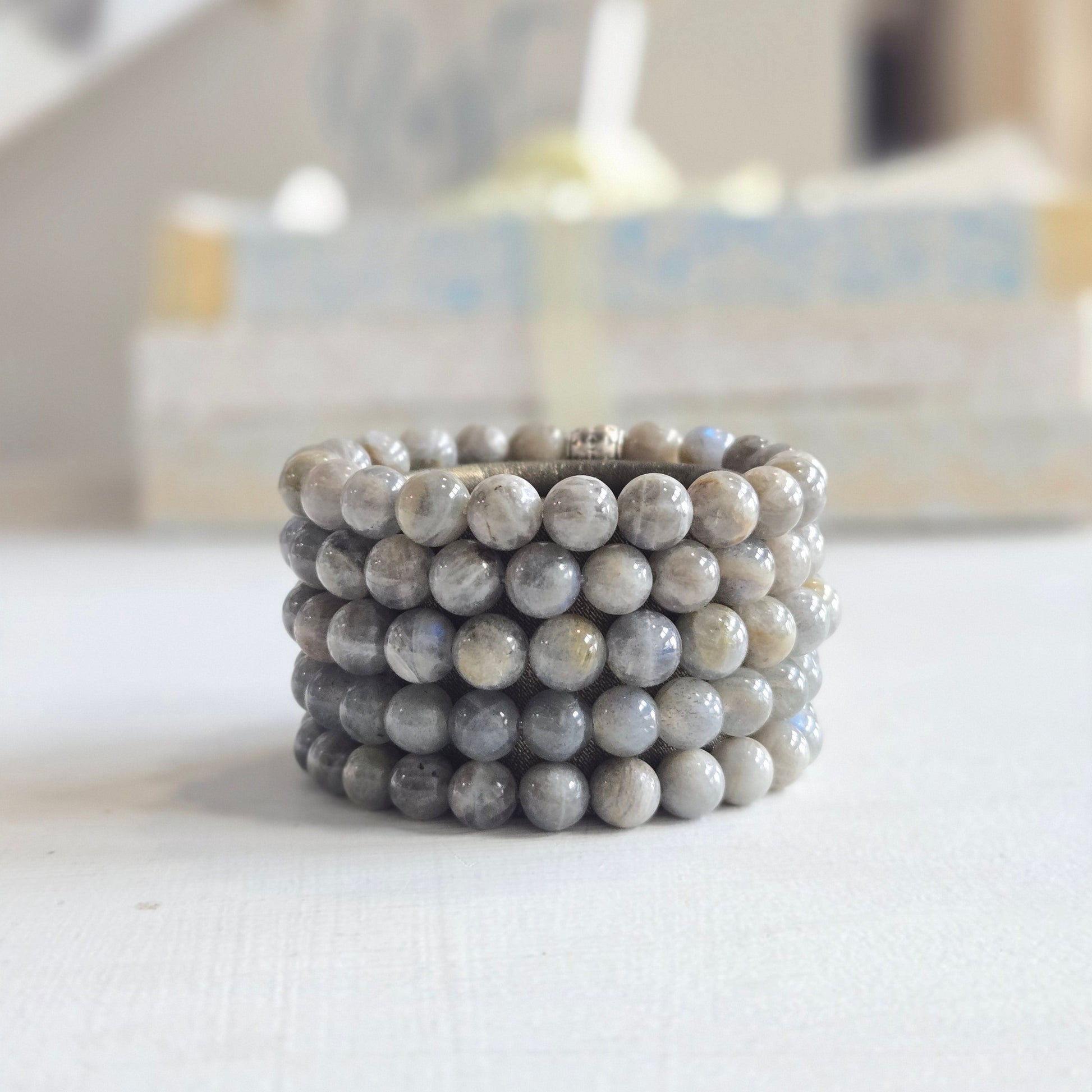 Labradorite gemstone beaded bracelet