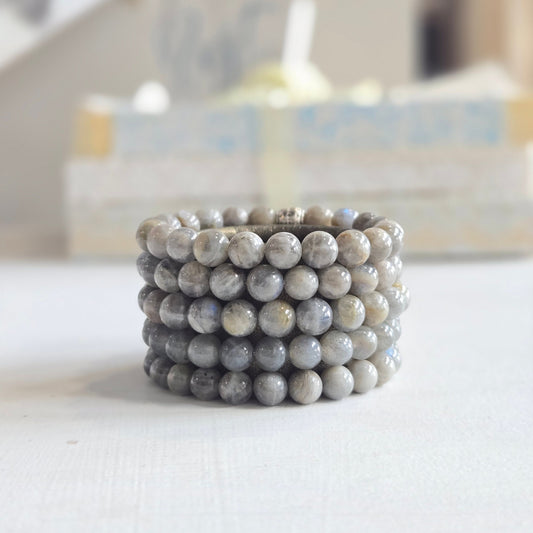 Labradorite gemstone beaded bracelet