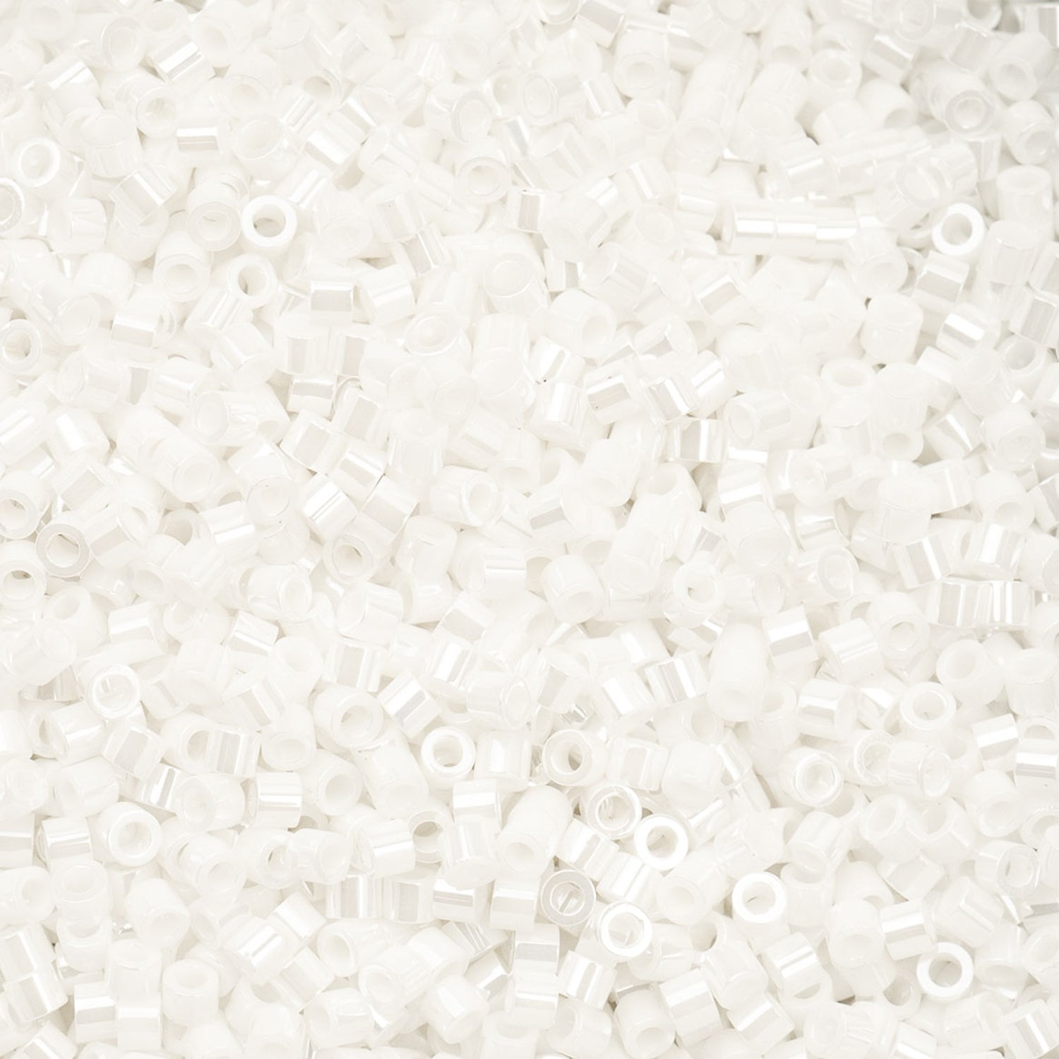 Cylin Bead 11/0 White Pearl Luster - Alberta Bead Store