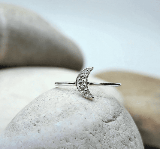 Sterling Silver Crescent Moon Ring | Heart N Lotus